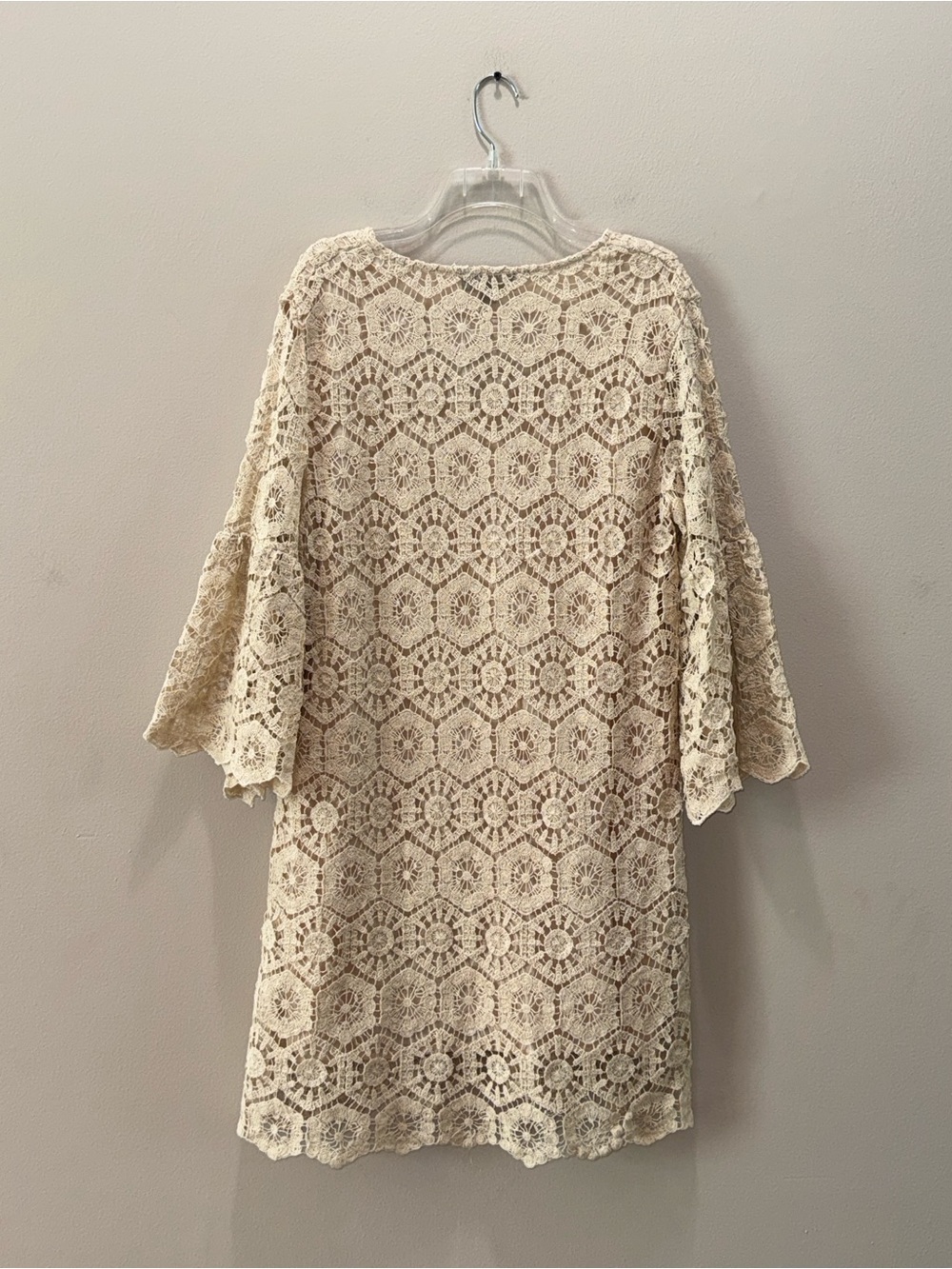 Karen Kane New Natural Beige Crochet V-neck Ruffle bell sleeve BOHO dress sz XL - Picture 10 of 12